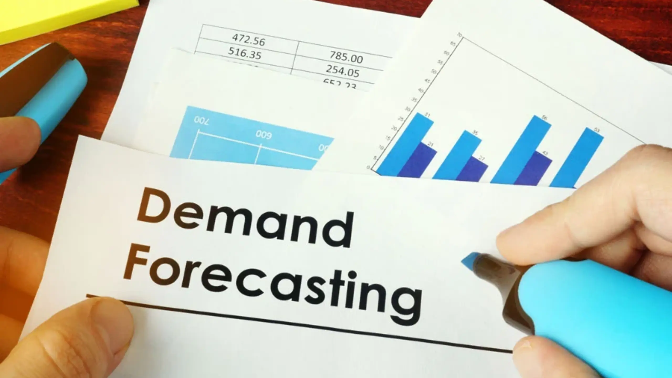 Demand Forecasting in Supply Chain Management